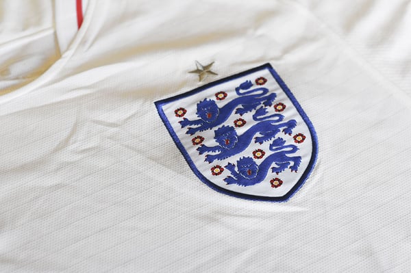 fake english football shirt